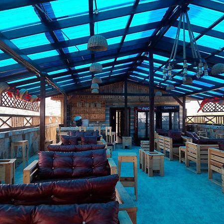 Hotel Ocean6 Kokrobite Exterior foto
